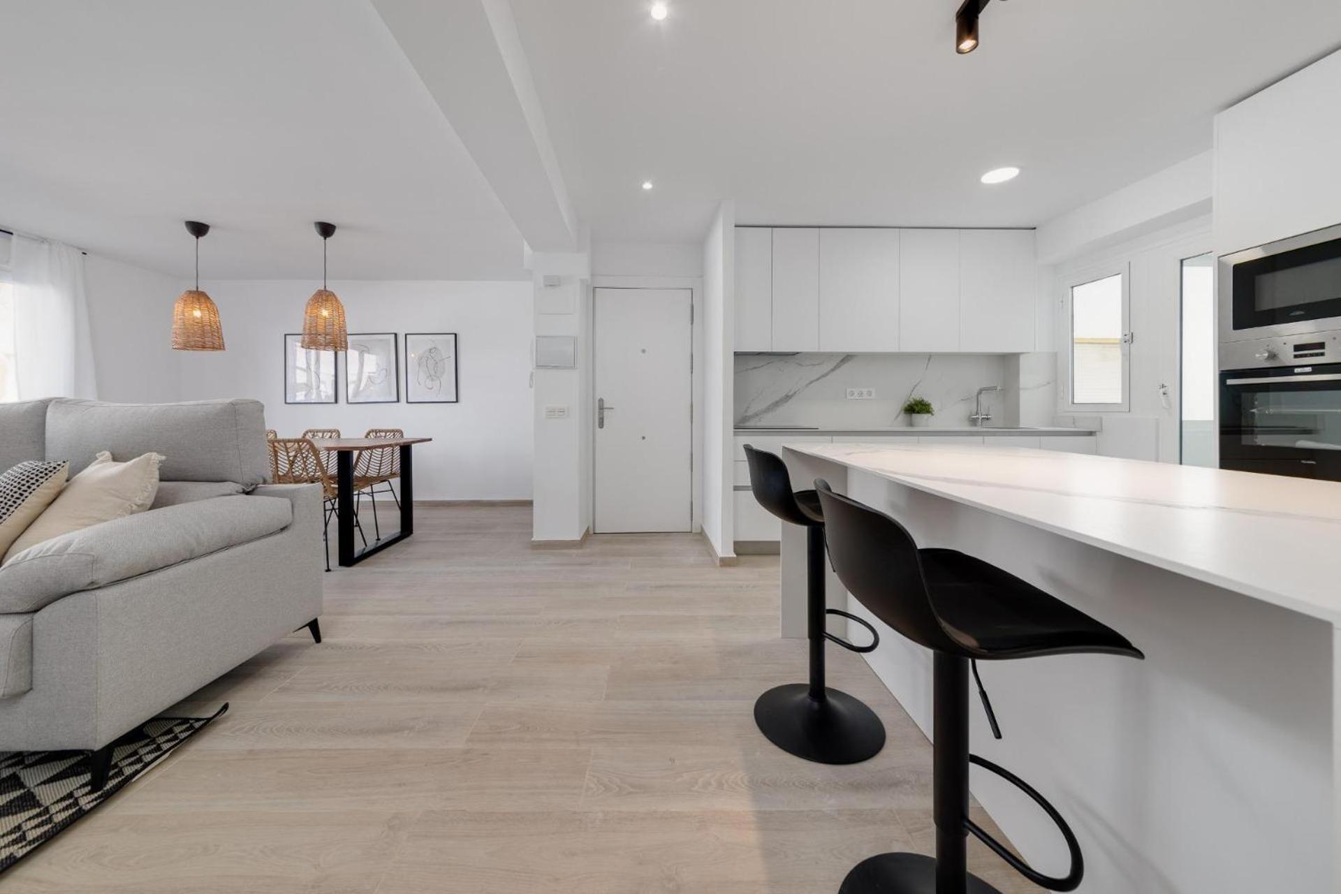 Apartment House *